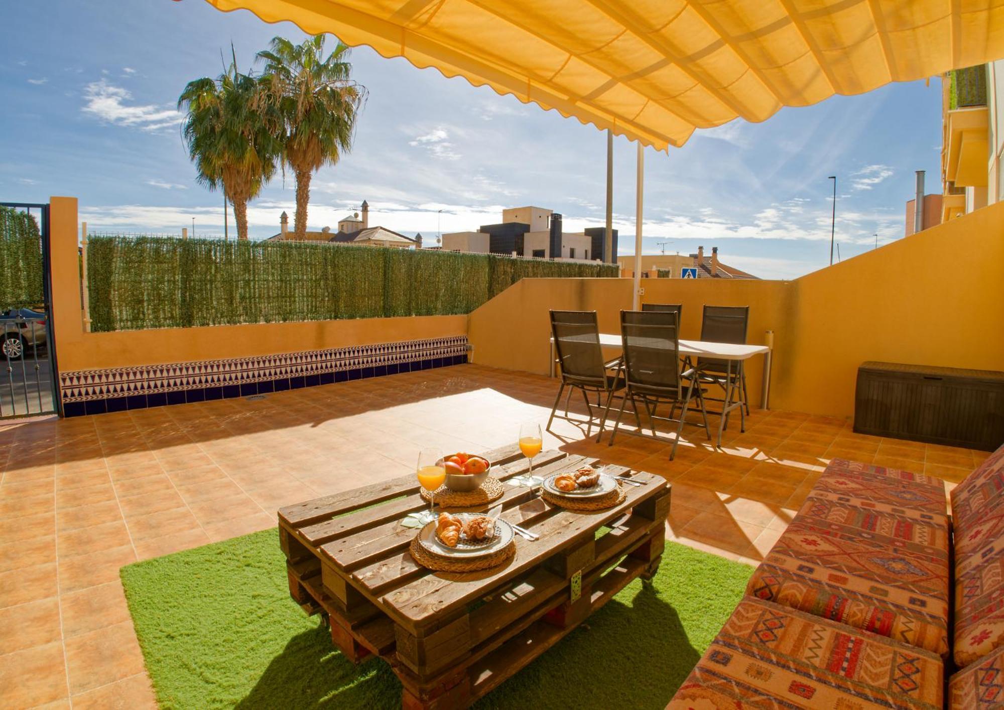 Amplia Terraza Con Piscina, Garaje Y Aire Acondicionado - By Aloha Palma Apartment อากีลัส ภายนอก รูปภาพ